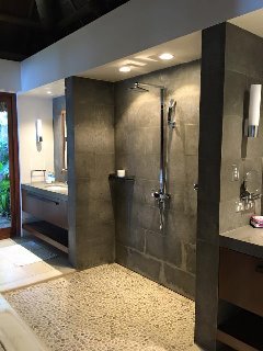 Tile Setter-Flooring-Bathroom Remodels-Kitchens-Patio-Fireplaces
