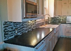 Tile Setter-Bathroom Remodels-Flooring-Kitchens-Fireplaces-Accent Walls