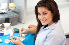 Dental Assistant School Near Me | Illinois Dental Careers