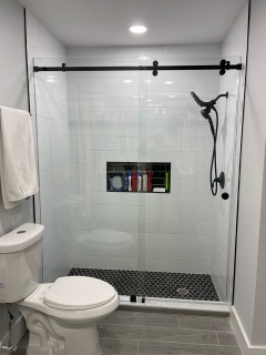 FRAMELESS SHOWER DOORS/TRADITION FL/PORT ST Lucie FL